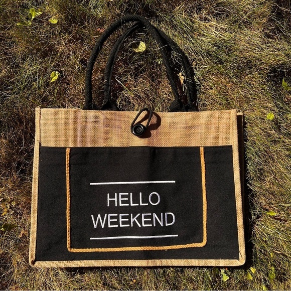 Handbags - 🌷SPRING CLEANING 🌷Hello Weekend Burlap Tote Bag